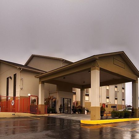 America'S Best Value Inn & Suites-Clinton Εξωτερικό φωτογραφία