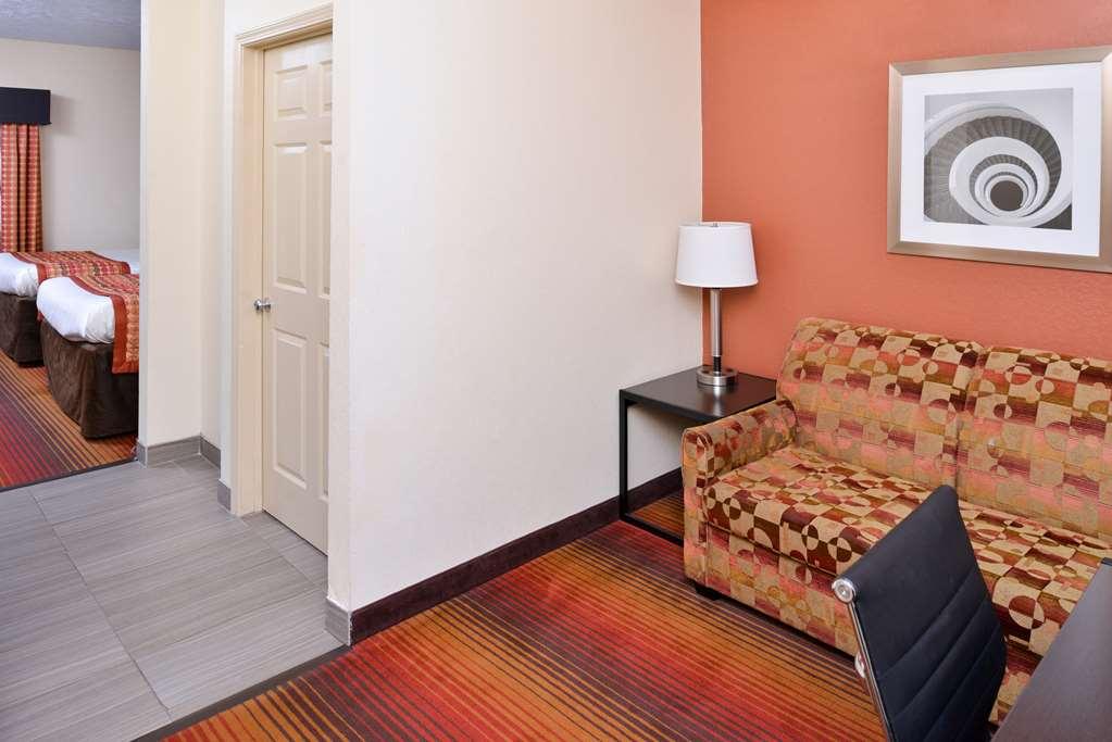 America'S Best Value Inn & Suites-Clinton Δωμάτιο φωτογραφία