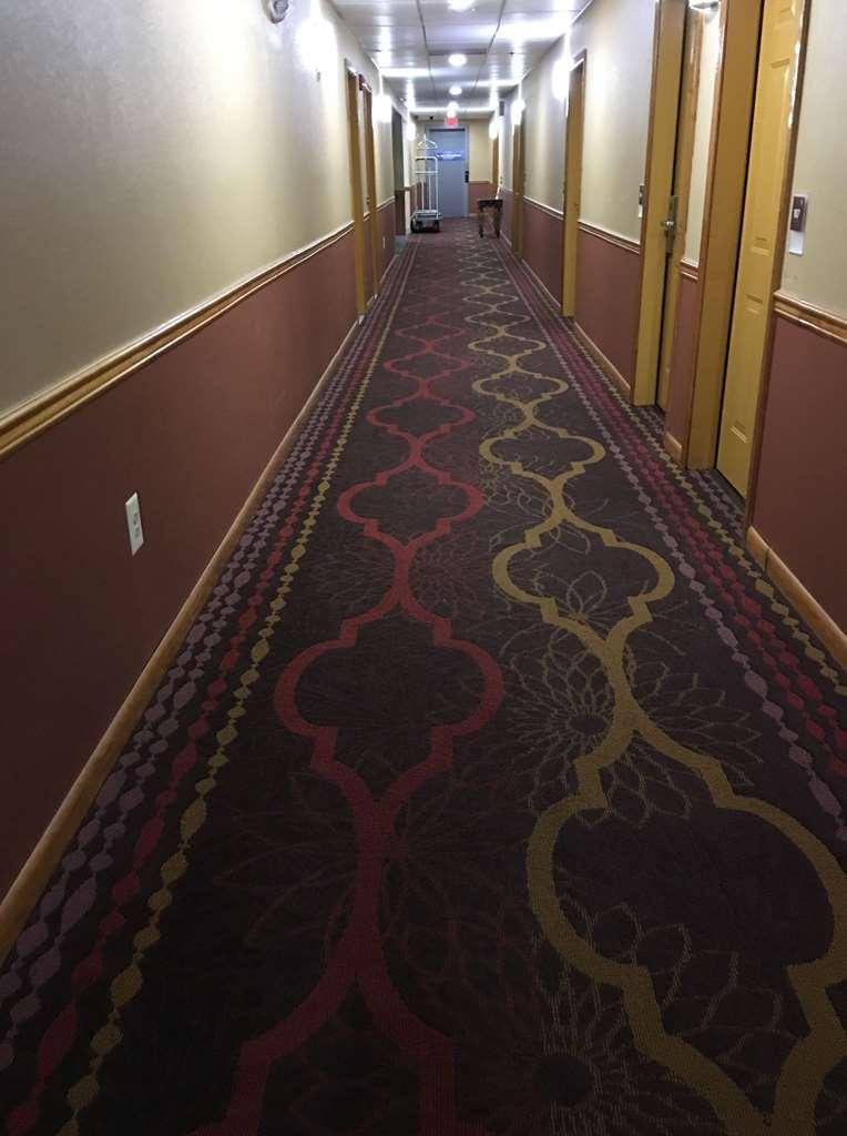 America'S Best Value Inn & Suites-Clinton Ανέσεις φωτογραφία