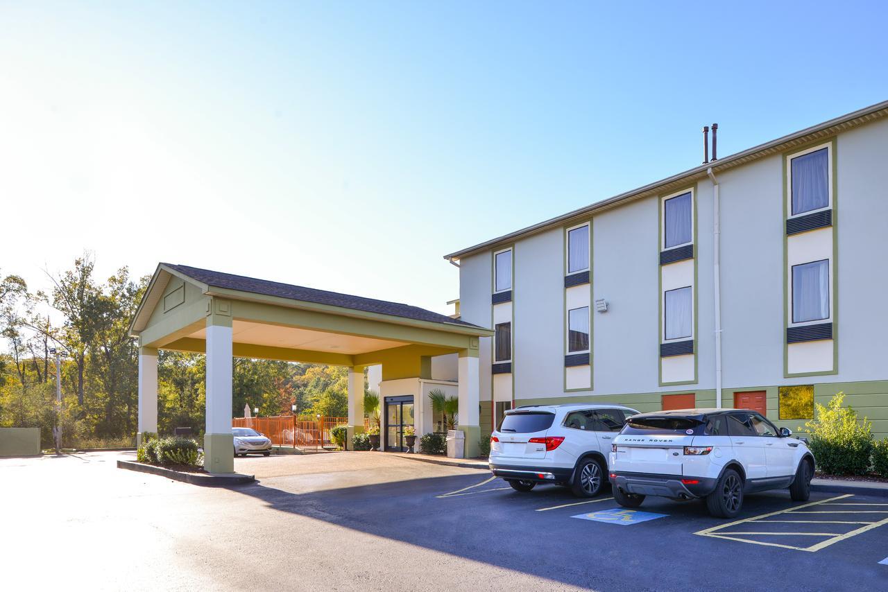 America'S Best Value Inn & Suites-Clinton Εξωτερικό φωτογραφία