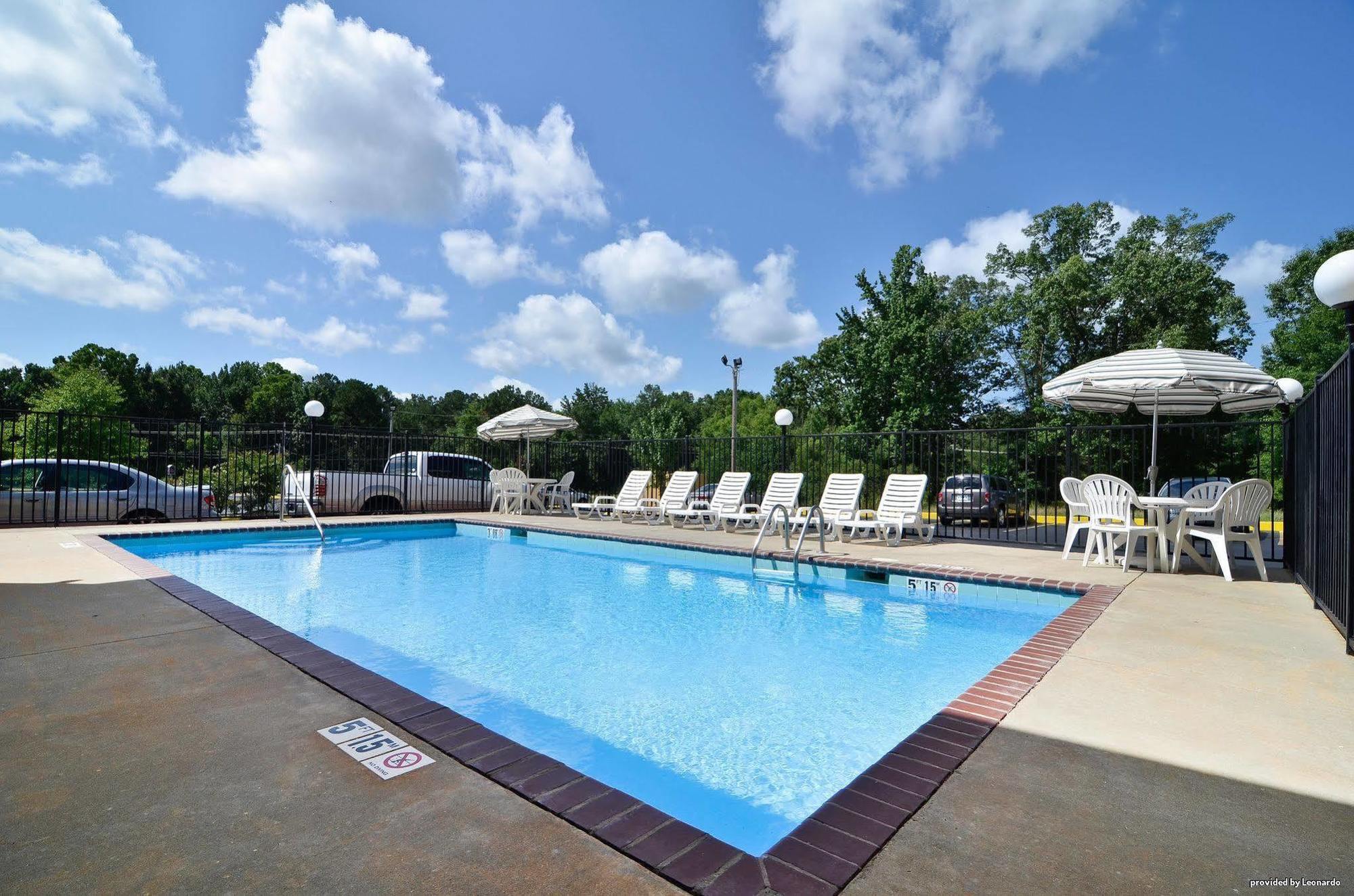 America'S Best Value Inn & Suites-Clinton Εξωτερικό φωτογραφία